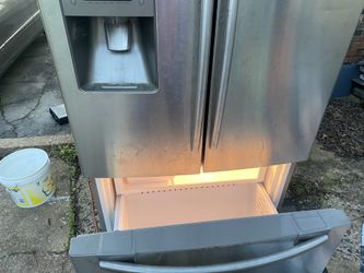 Samsung French door Refrigerator