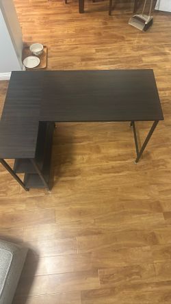 Work Desk