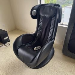 Sebastian Curvy Leather Gaming Massage Chair with Bluetooth Speaker Good Condition