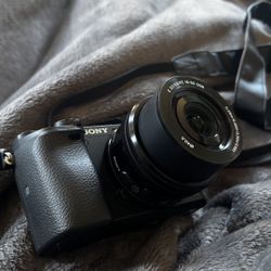 Sony A6000