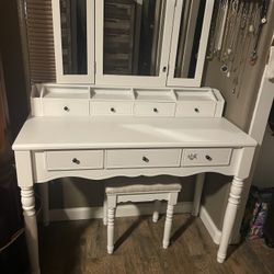 Brand New white vanity 