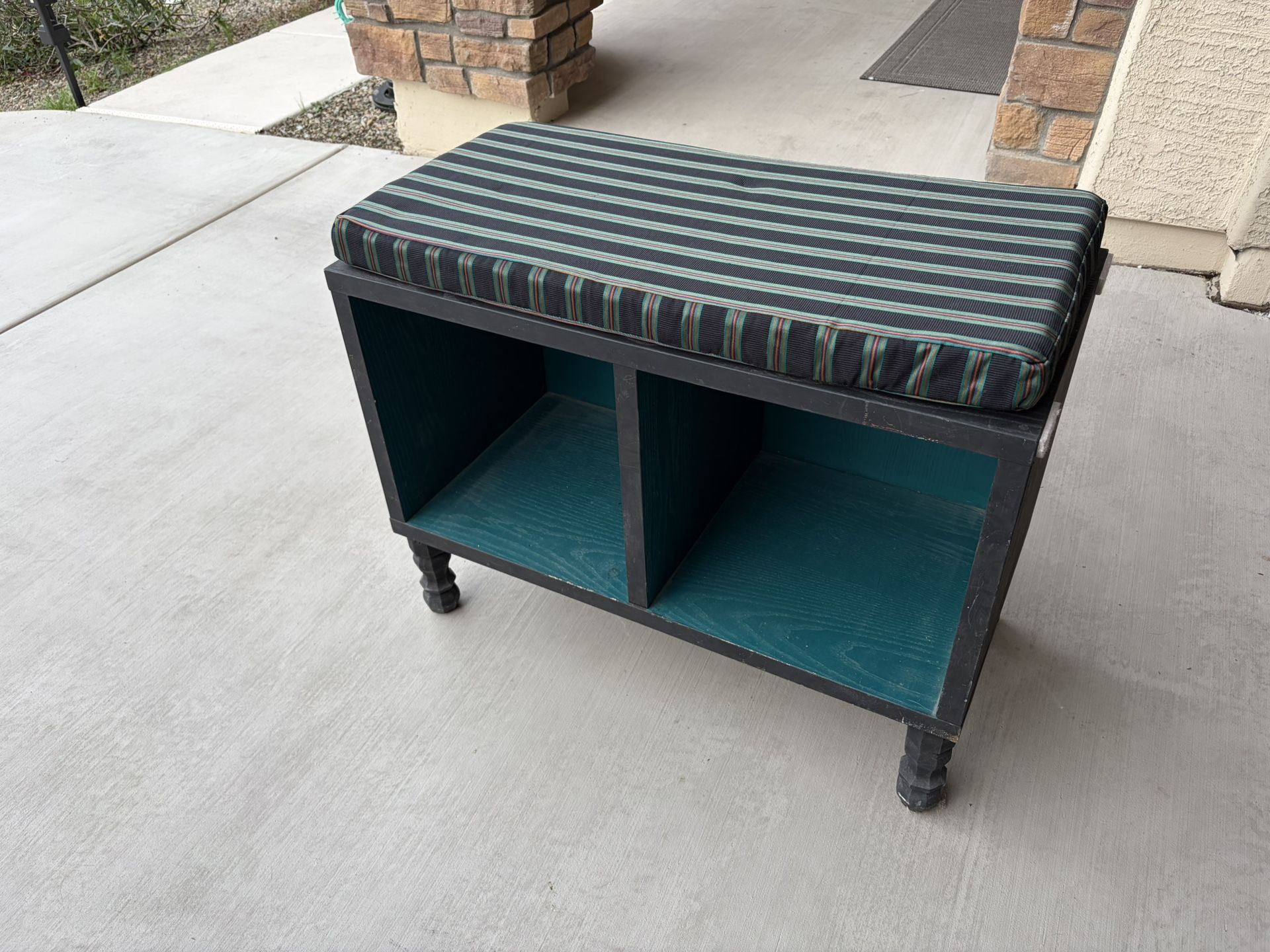 Entry/Mudroom/Hall Storage Bench Seat - Solid Wood 32x16x23