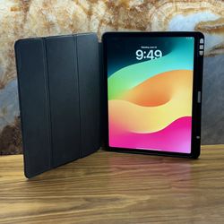 Apple iPad Pro (5th Generation) A2378 256 GB, Wi-Fi, 12.9 in - Gray Like New!!,Apple, iPad Pro,apple iPad Pro,iPad 5th Generation,iPad Tablet 