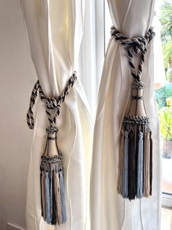 Tassel Curtain Tieback ( set of 2)