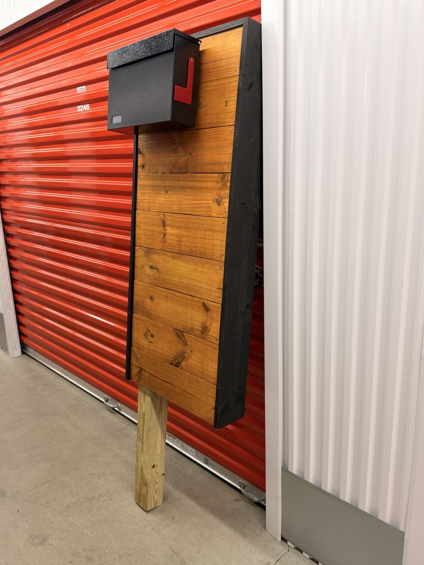 Custom Cedar MailBox