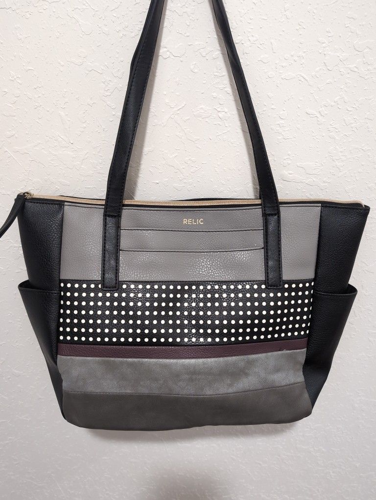 NEW RELIC FAUX LEATHER PURSE OBO