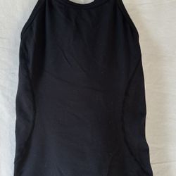 Tops and tank tops for bodybuilders and powerlifters