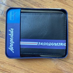 NWT Aeropostale bifold wallet