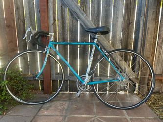 Vintage 1987 Schwinn Road Bike Teal