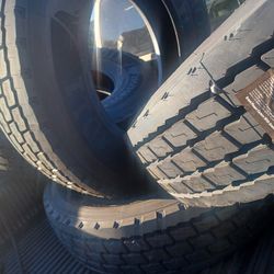 New Tires 295/75 R22.5