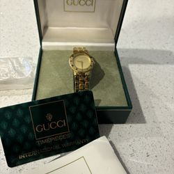Gucci Watch 