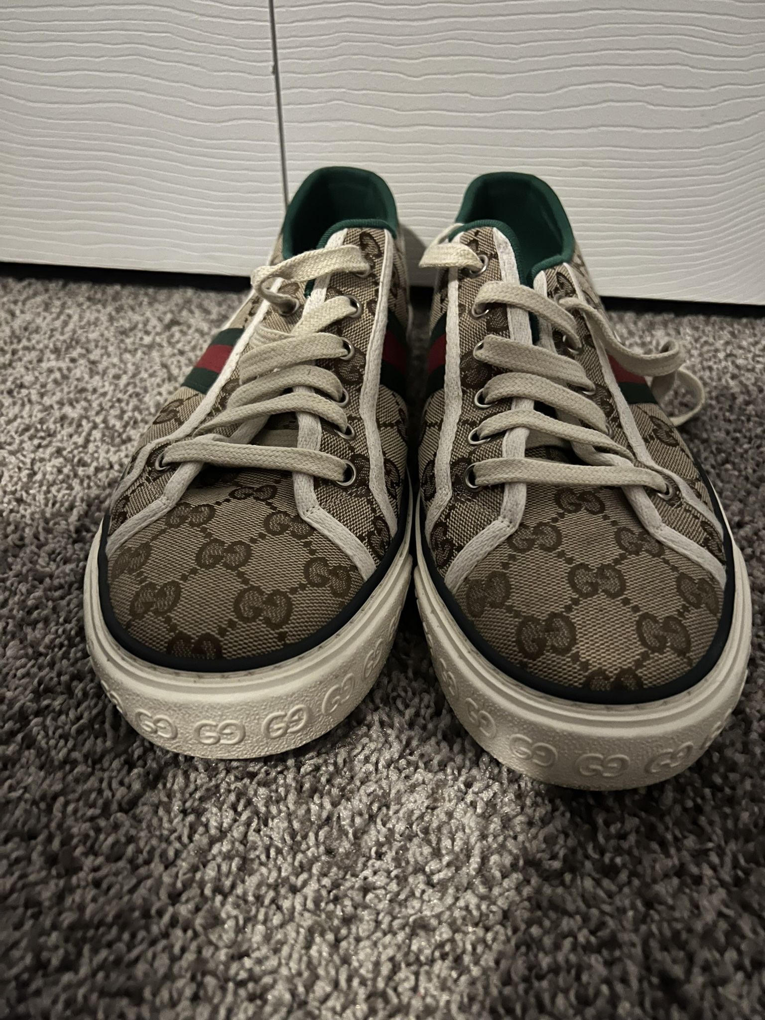 Gucci Shoes 