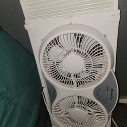 Wifi Comfort Zone Window Fan