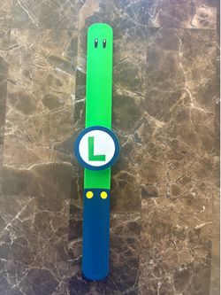 Super Nintendo World Universal Studios Power-Up Band Luigi Green
