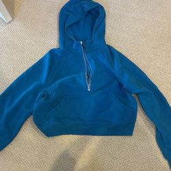 Lululemon blue scuba