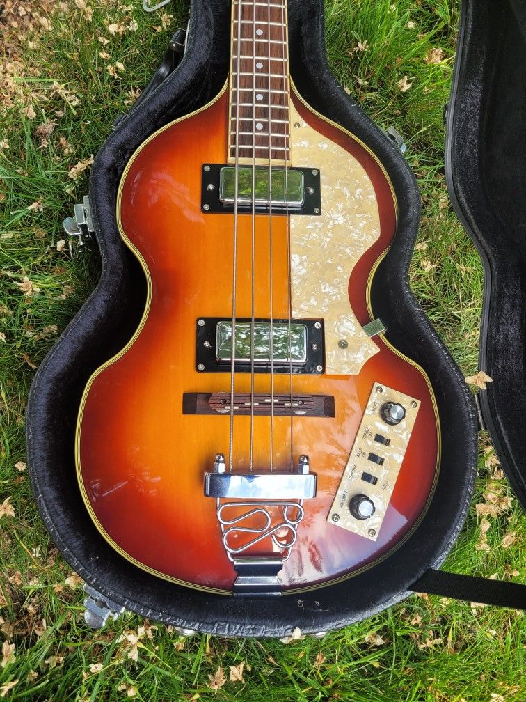 Jay Turser Violin Bass + Hard Case