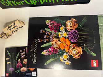 10280 LEGO Botanical Collection Flower Bouquet