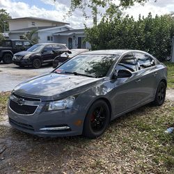 Chevrolet cruz 2012 excelente estado