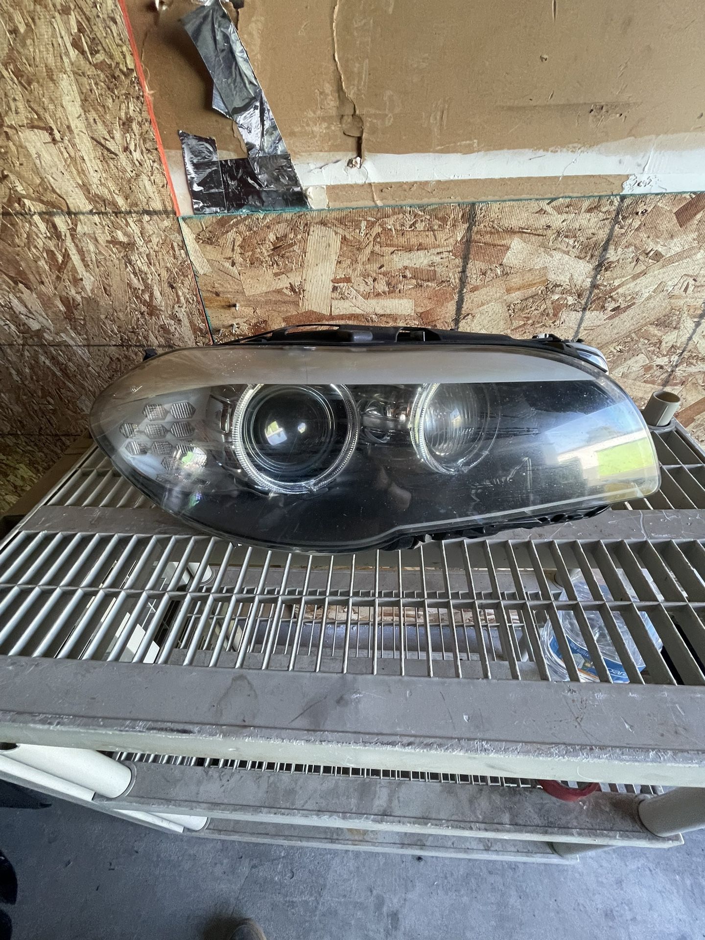 2011-2013 BMW 5 Series Complete Headlight OEM