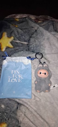 LABUBU The Monsters "Pin For Love" Grey Plush Keychain | Brand New / Unused