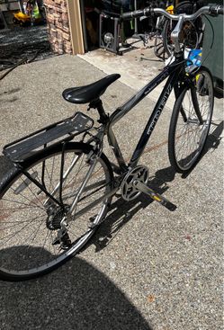 Trek 7100 Multitrack hybrid bike