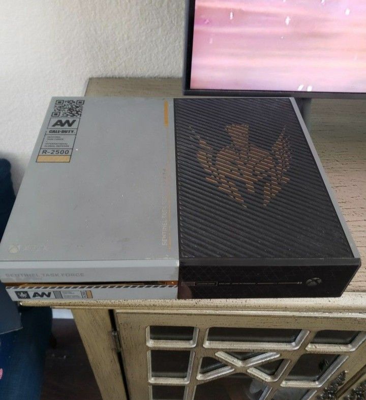 XBOX ONE With 20 Games!