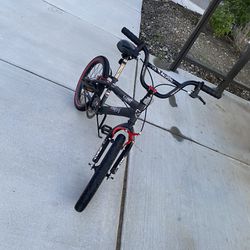 Bike 18 Inch (ages 6-8) 