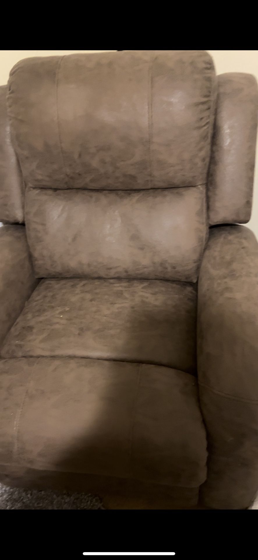 Like New Recliner