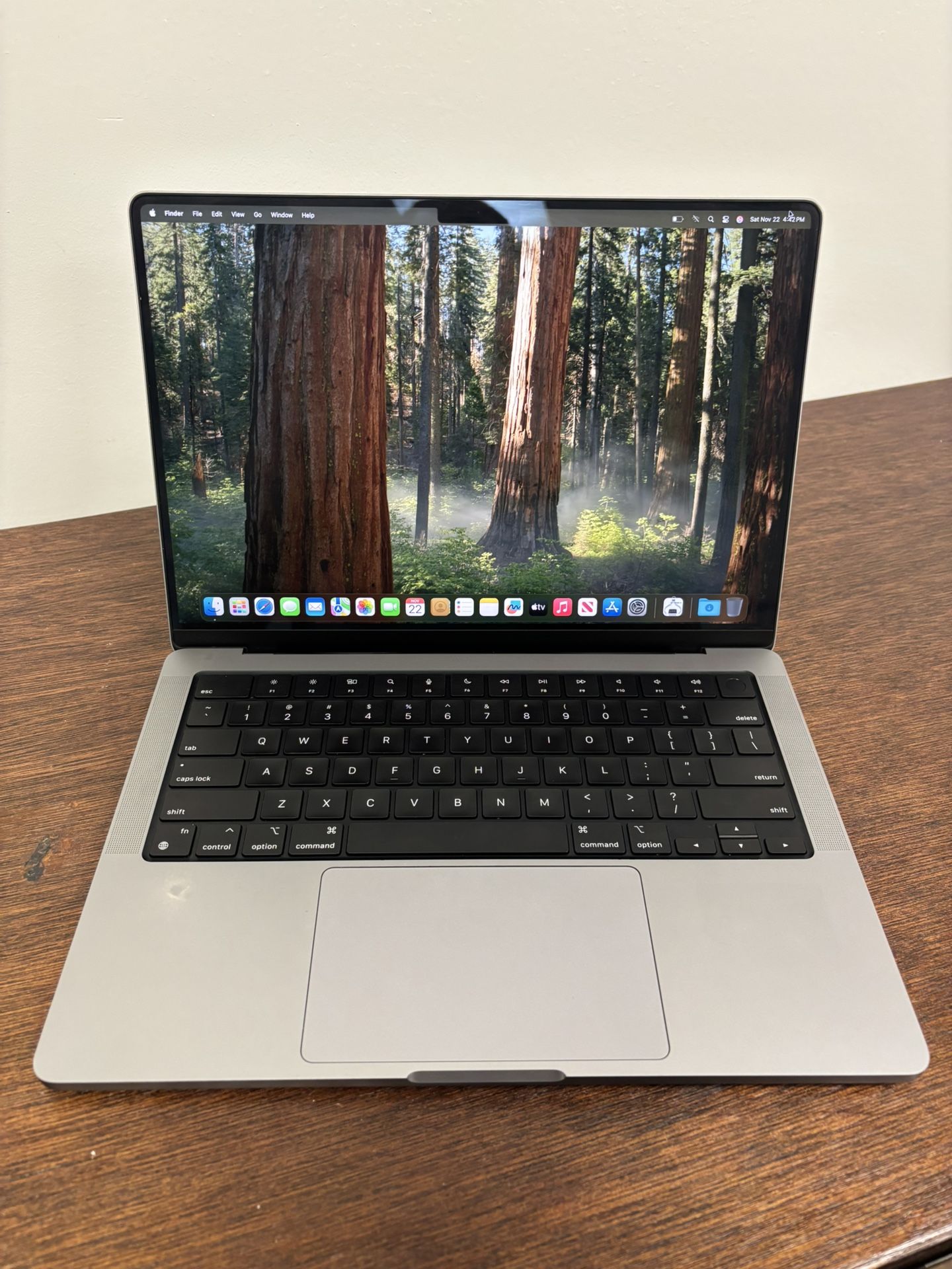 2021 Like New Apple MacBook Pro 16GB M1 Pro 512GB 166 Counts MUSIC RECORDING & VIDEO EDITING SOFTWARE