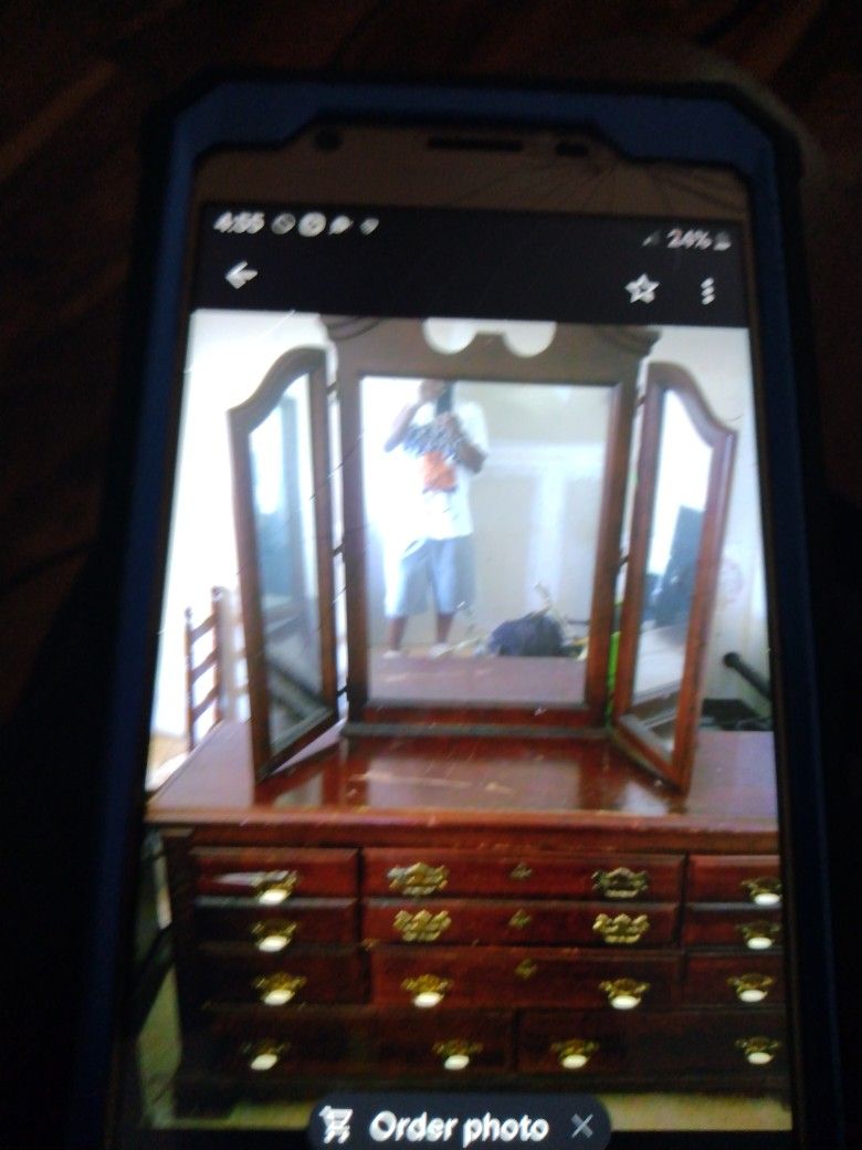 Beautiful Antiques Dresser