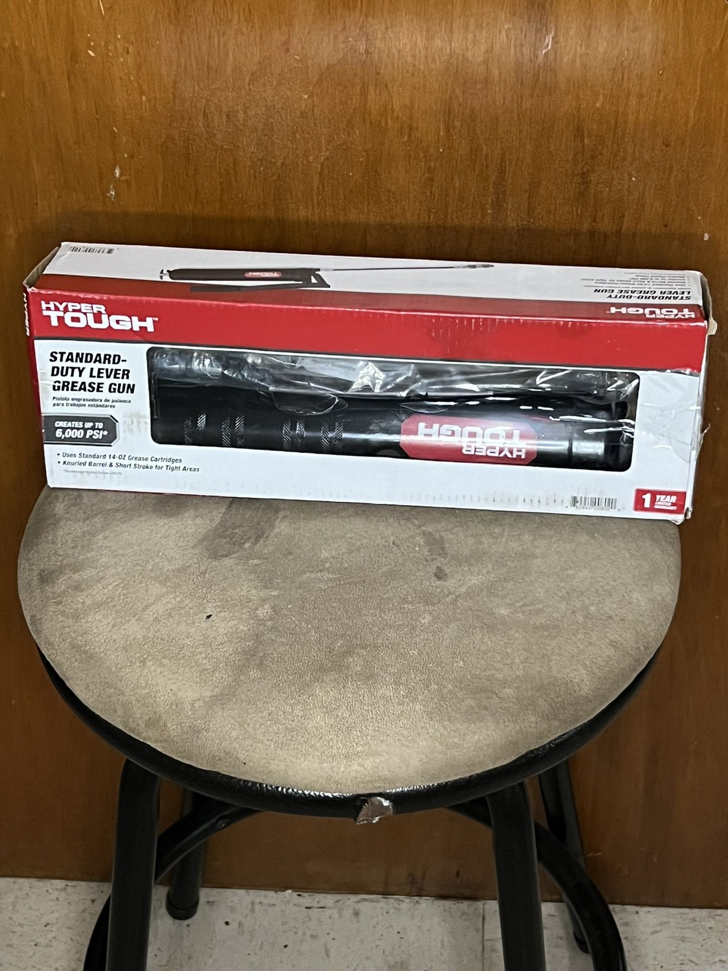 Hyper Tough Standard Duty Lever Grease Gun Brand New