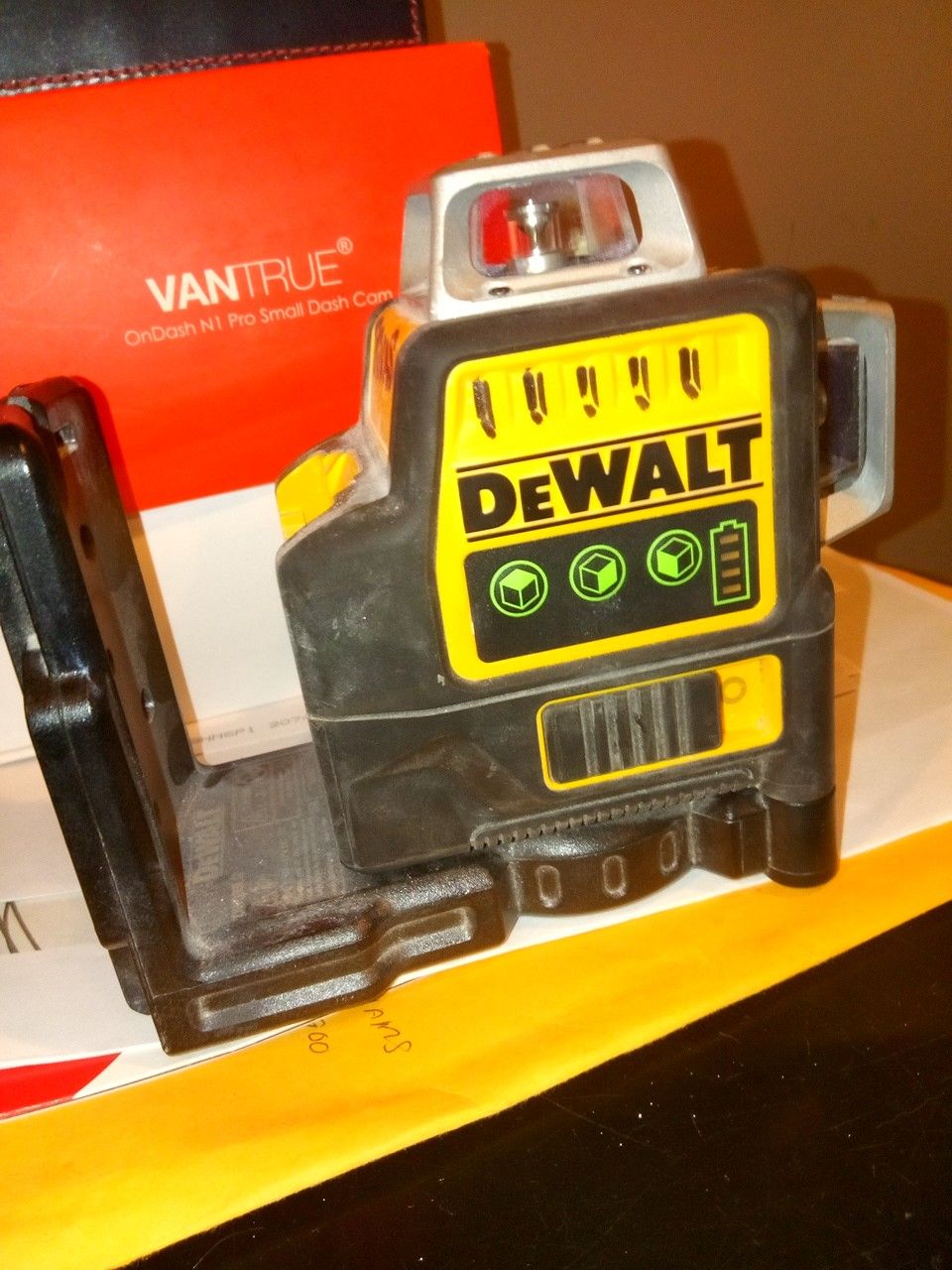 Dewalt 3line laser