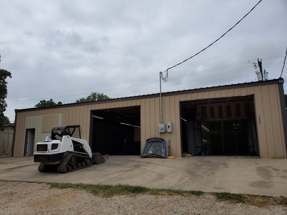 Rent Denton 2400 sq ft Warehouse or shop