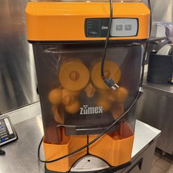ZUMEX ORANGW JUICE MACHINE