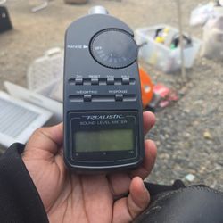 Realistic Sound Level Meter