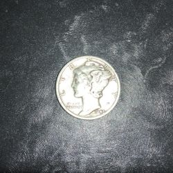 90%  Silver Mercury Dime 