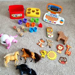 Bunch of baby/toddler toys 