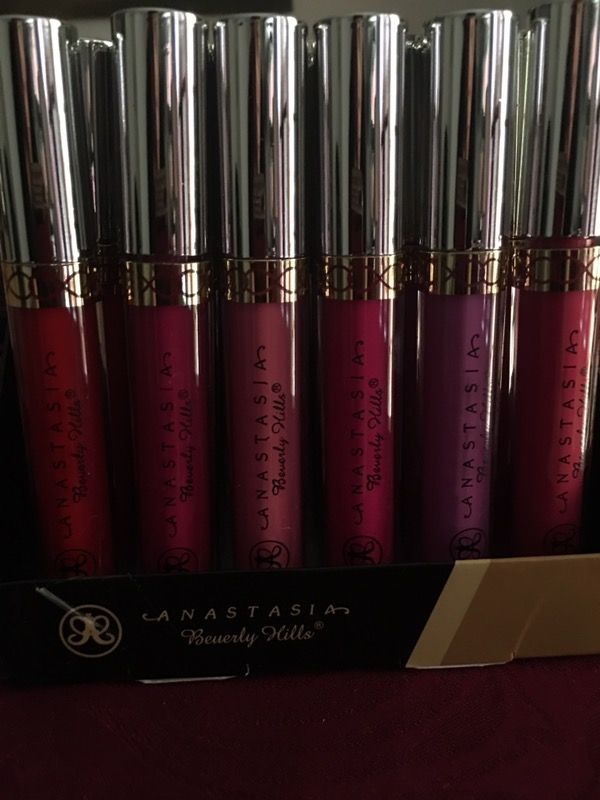Anastasia Beverly Hills Lipgloss $5. Each Nothing less. Check out my profile for other makeup. If ad is still up I have some left
