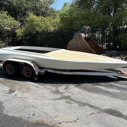 Flat bottom Boat  W/ Trailer 