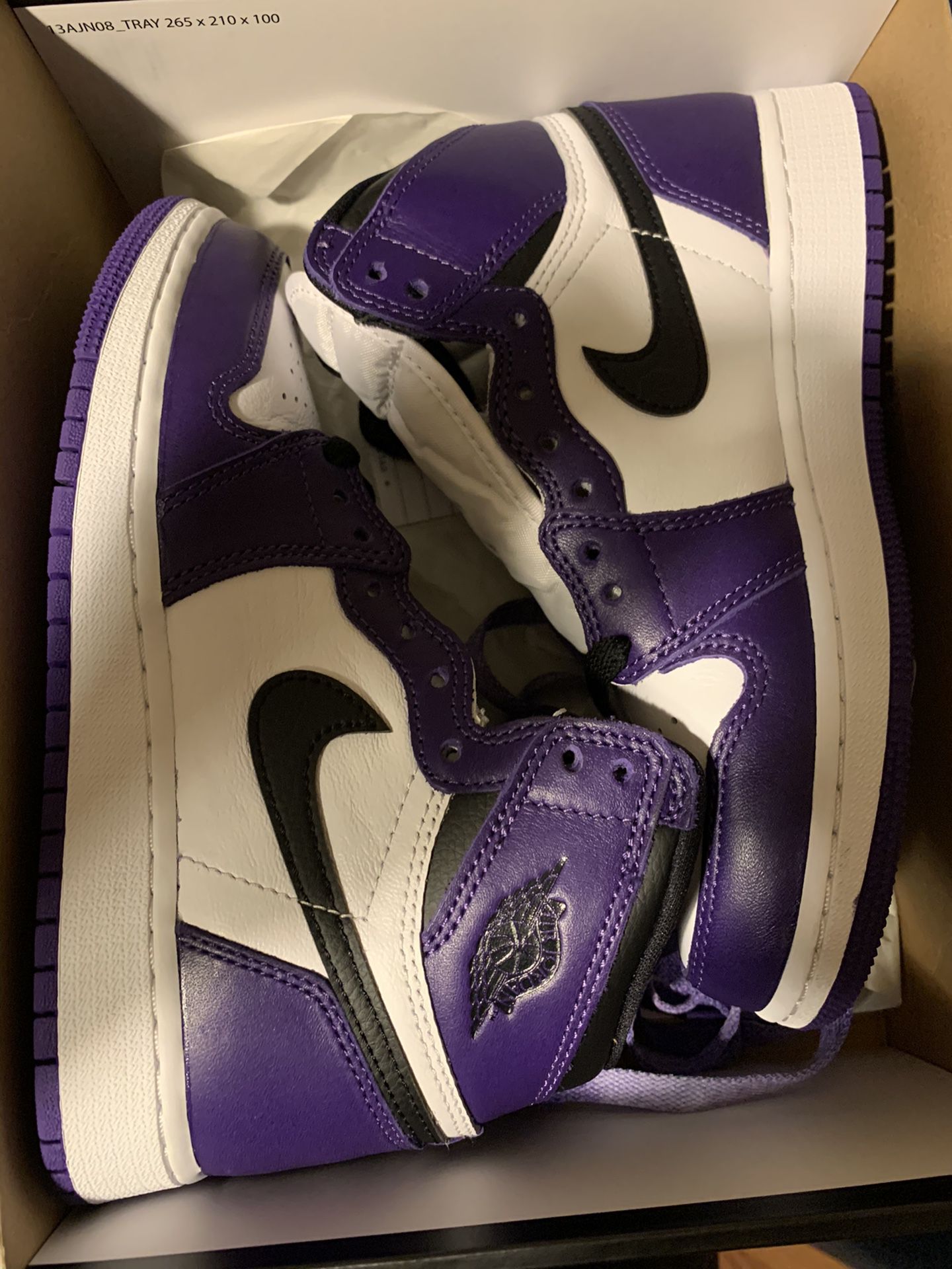 Air Jordan 1 court purple size 4y