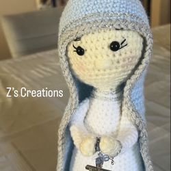 Crochet Virgin Mary