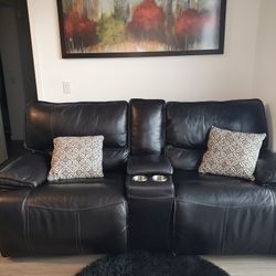Electric Recliner Couch With Charging Ports 