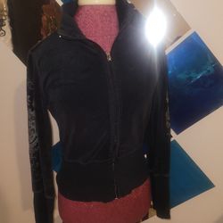 lBlack zip up hoodie jacket with arm design