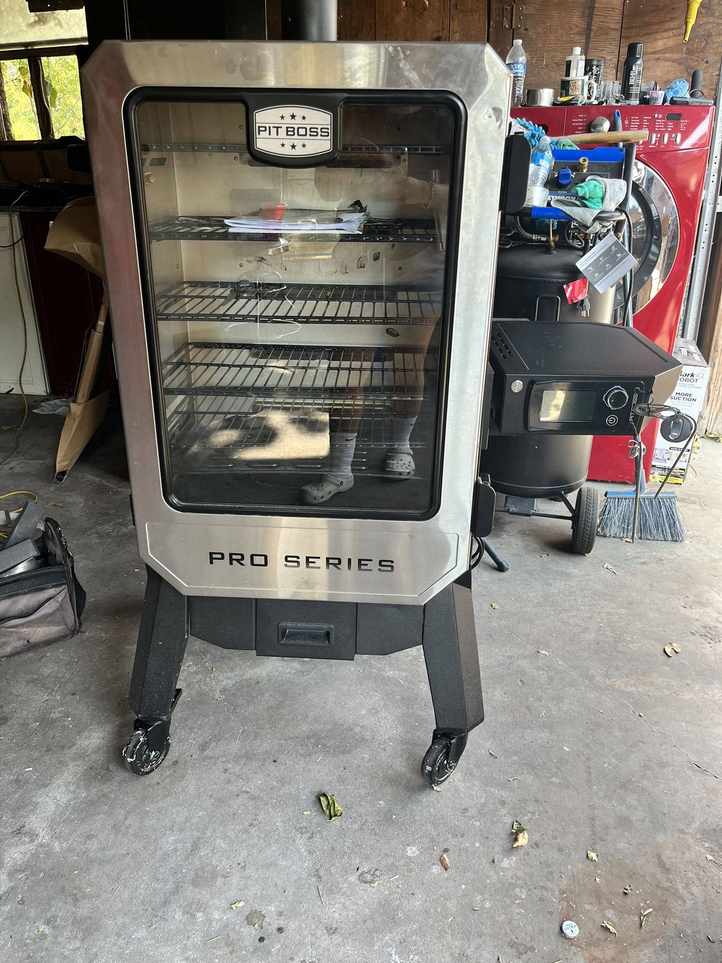 Pit Boss Pro Series 1529-Sq in Stainless Steel Pellet Smoker