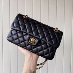 Beautiful Women Handbag 