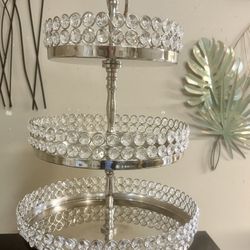 Gorgeous Large 3-Tier Stand! 20”