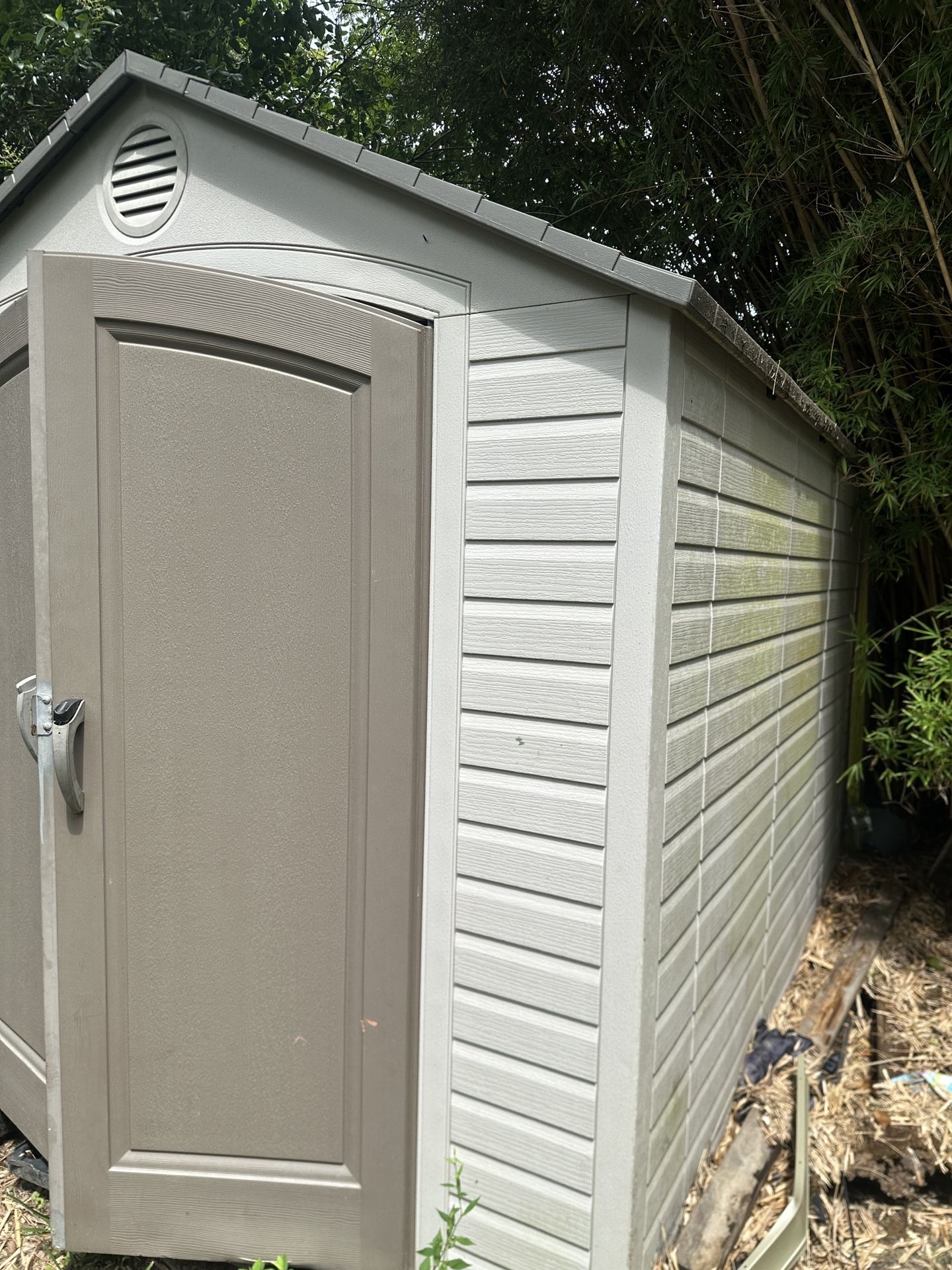 Plastic shed