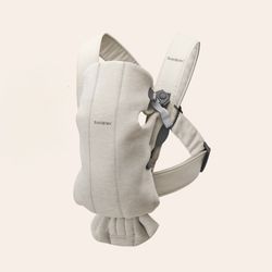 baby bjorn mini carrier 
