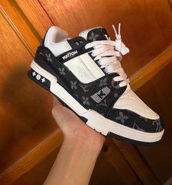 Lv Trainers