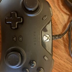 Razer Wolverine Pro V2 